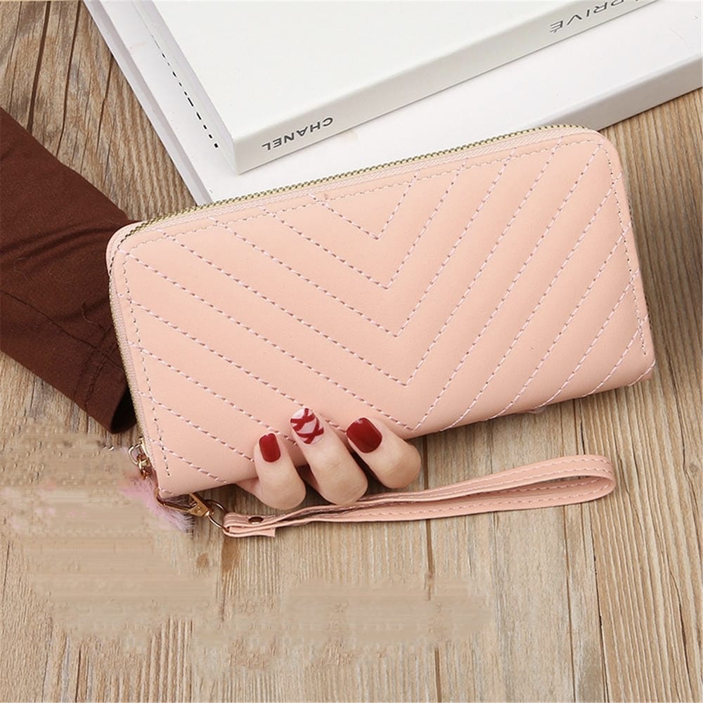 Slim clutch wallet